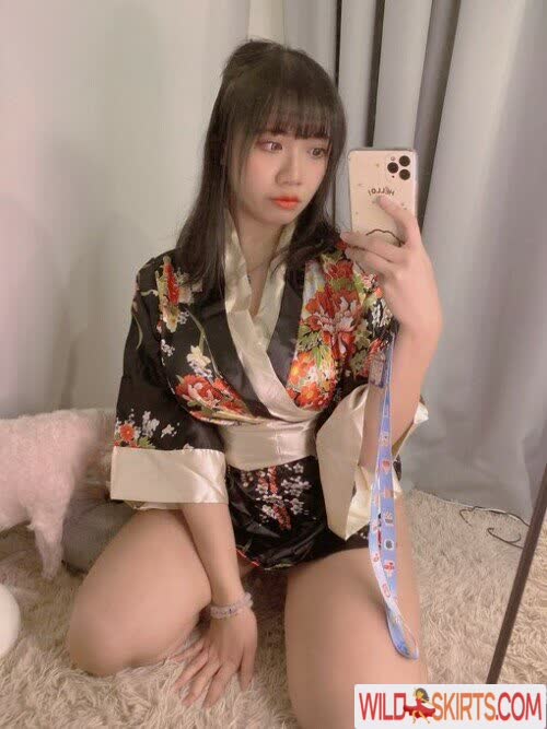 Momokoxoxo nude leaked photo #14