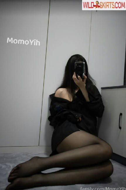 MomoYih nude leaked photo #2