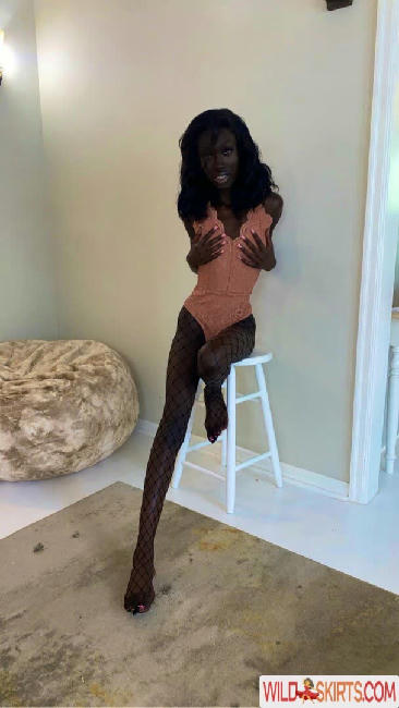 Monamonhoe nude leaked photo #3