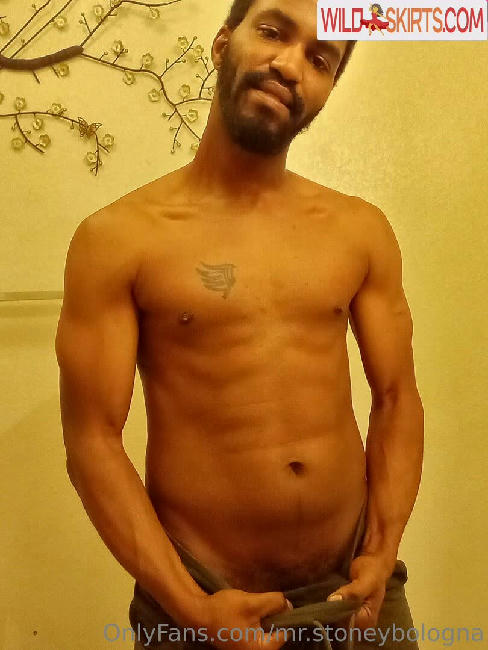 mr.stoneybologna / mr.stoneybologna / the_redeyedpanda nude OnlyFans, Instagram leaked photo #11