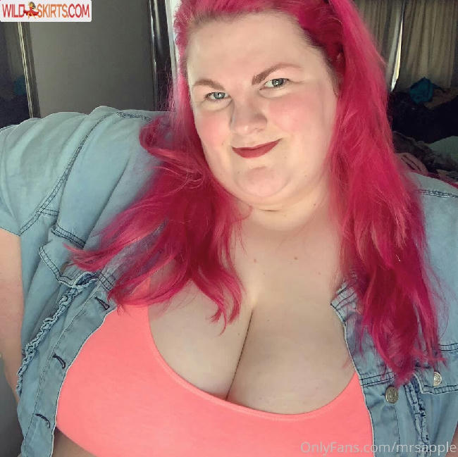 mrsapple / mrsapple / therealmrsapple nude OnlyFans, Instagram leaked photo #25