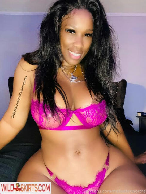 Ms Butterworths / missbuttersworth0811 / mrsbutterworths__ nude OnlyFans, Instagram leaked photo #8