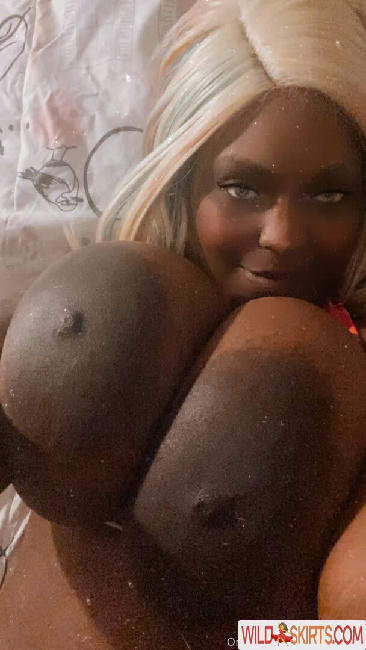 msamore4u / amore.blaque19 / msamore4u nude OnlyFans, Instagram leaked photo #22