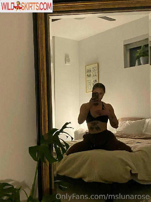 Mslunarose / misslunarose.writes / mslunarose nude OnlyFans, Instagram leaked photo #21