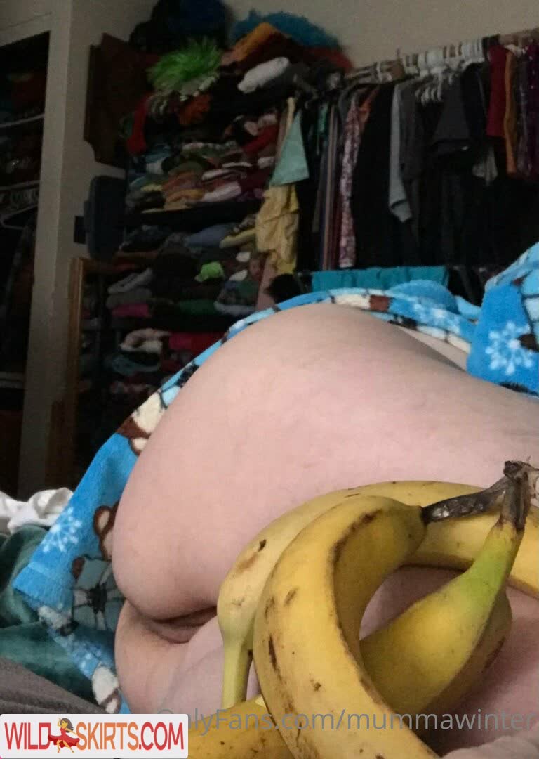 Mummawinter nude leaked photo #3