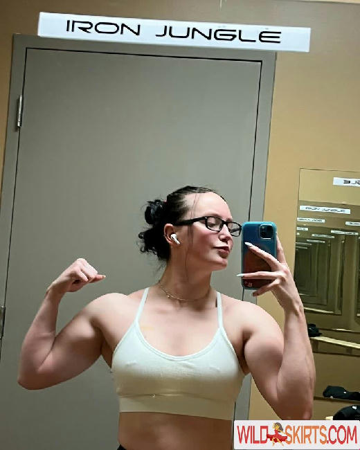 MuscleMommy002 / ellie_isom02 / musclemommy02 nude OnlyFans, Instagram leaked photo #84