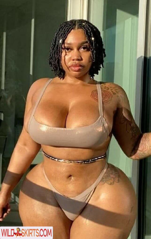 Mya Curvz / mya.curvz / myacurvz nude OnlyFans, Instagram leaked photo #4