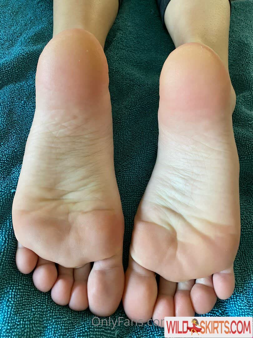 Myposedtoes nude leaked photo #22