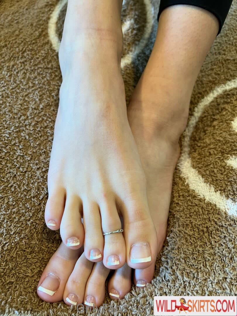 Myposedtoes nude leaked photo #17