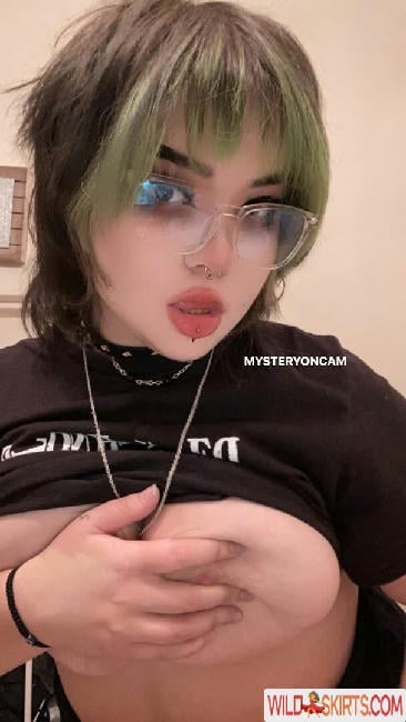 Mysteryoncam / mysteryycam nude Instagram leaked photo #4