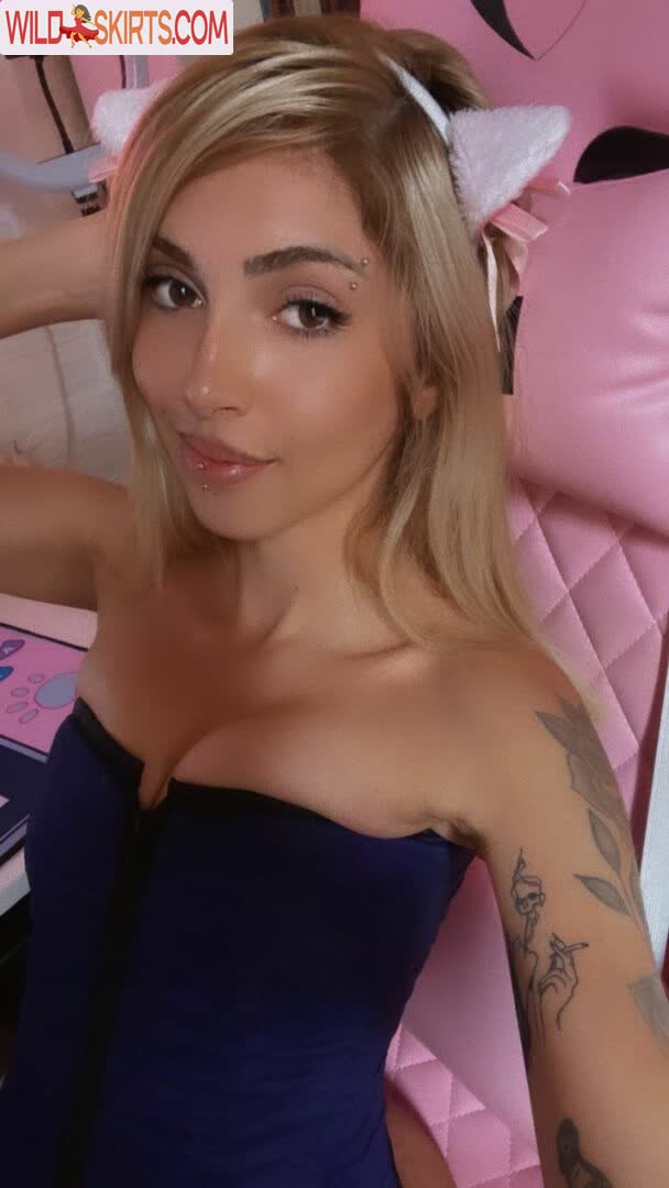 naathys / naath90 / naathys.coelinha nude OnlyFans, Instagram leaked photo