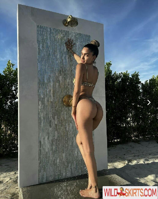 Nadiya Khan / Nadiyakhan nude OnlyFans, Instagram leaked photo #2