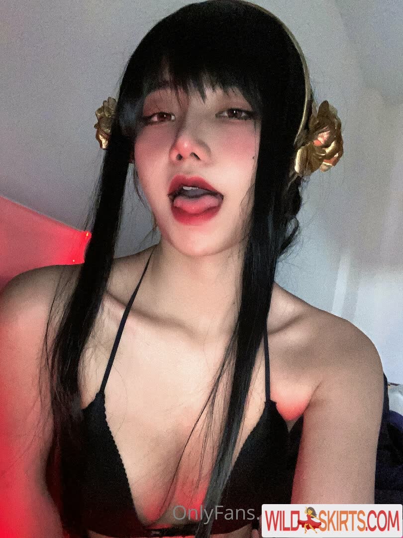 Nahaneulll nude leaked photo #54