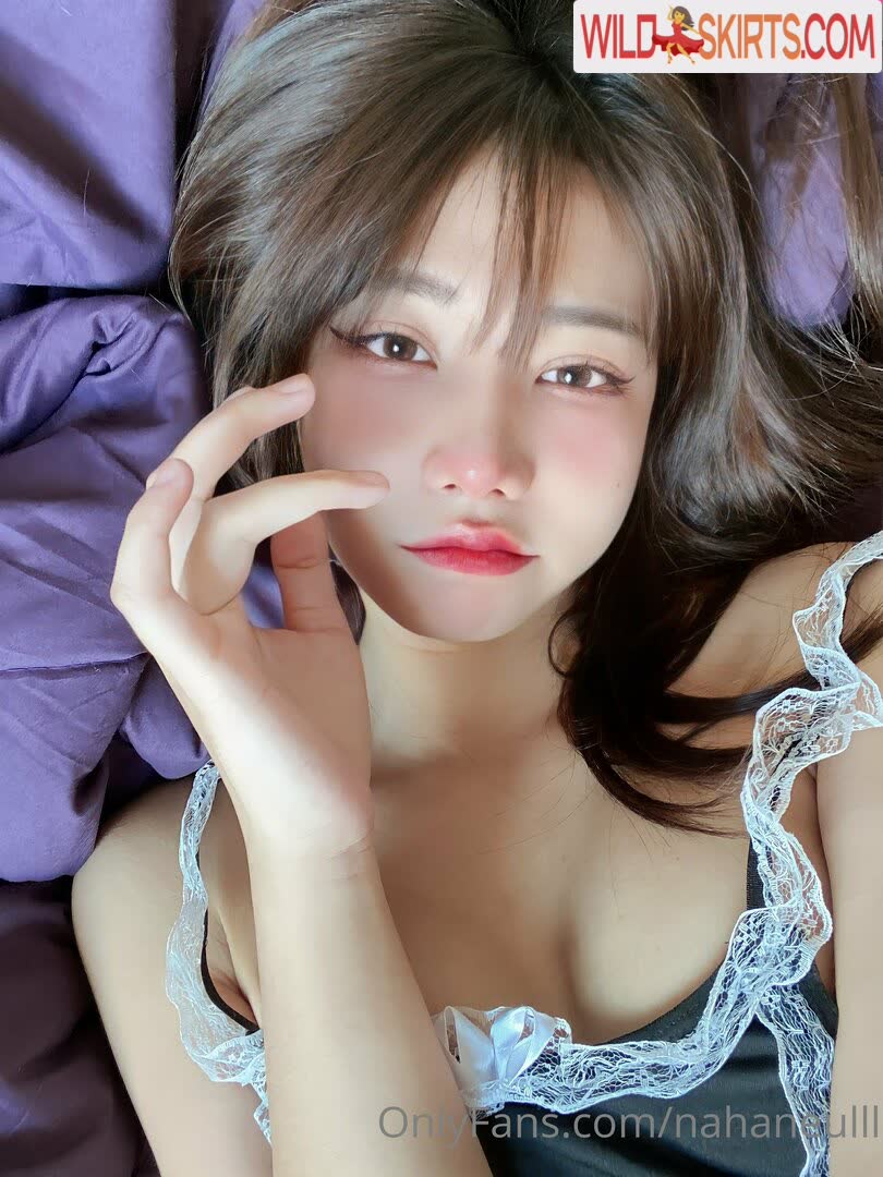 Nahaneulll nude leaked photo #30