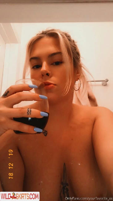 nakedgirloninternet / _theeprettygirl / nakedgirloninternet nude OnlyFans, Instagram leaked photo #4