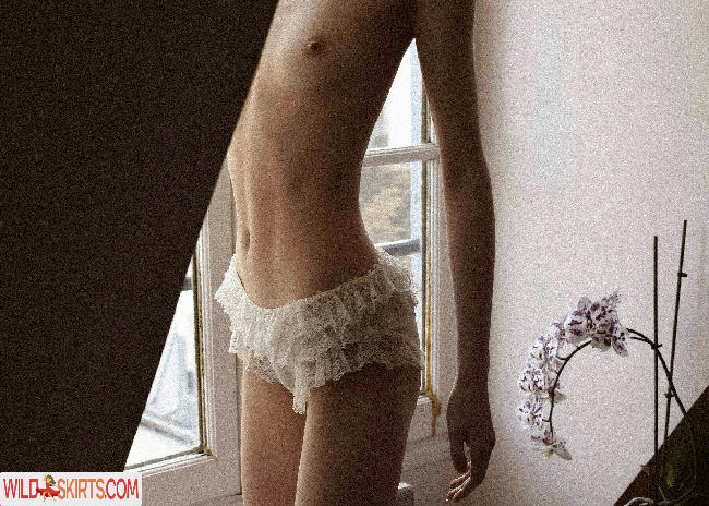 Naomi Chau / Naozmi_ / mizanthrope__ nude Instagram leaked photo #8