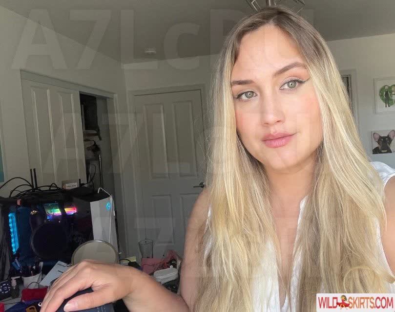 Naomi Kyle nude leaked photo #75