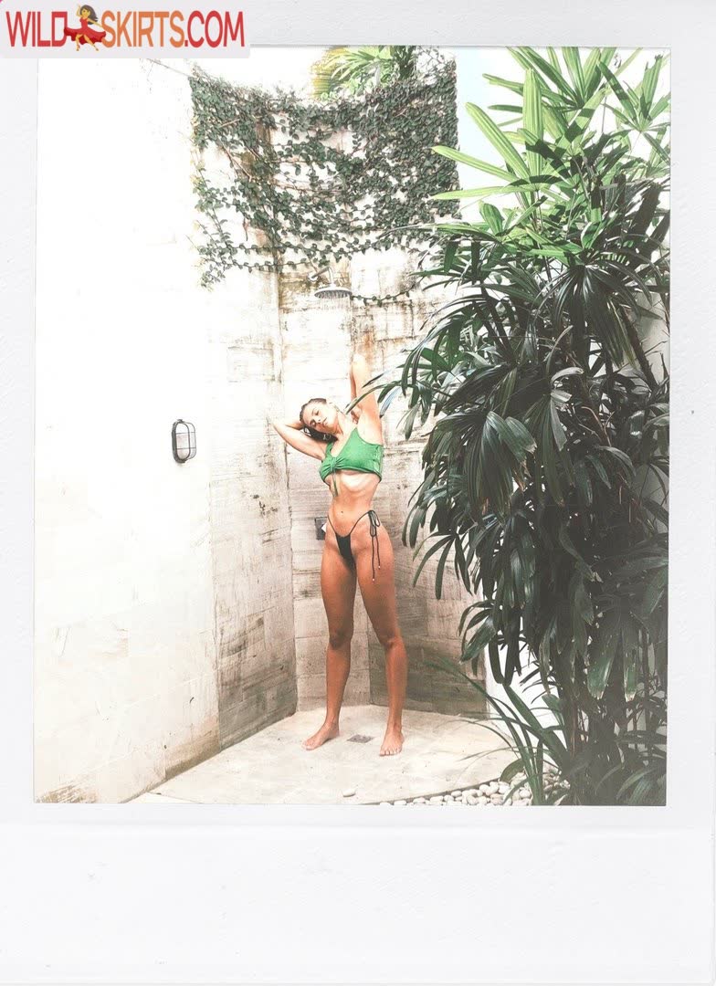 Natalie Jayne Roser / Series Magazine / natalie_roser / seriesmag nude Patreon, Instagram leaked photo #5