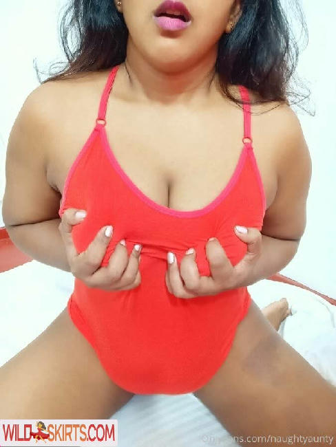 naughtyaunty / aunt.ylover448 / naughtyaunty nude OnlyFans, Instagram leaked photo #44