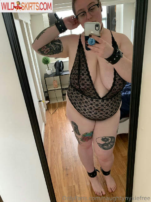 naughtynyxiefree nude OnlyFans leaked photo #92