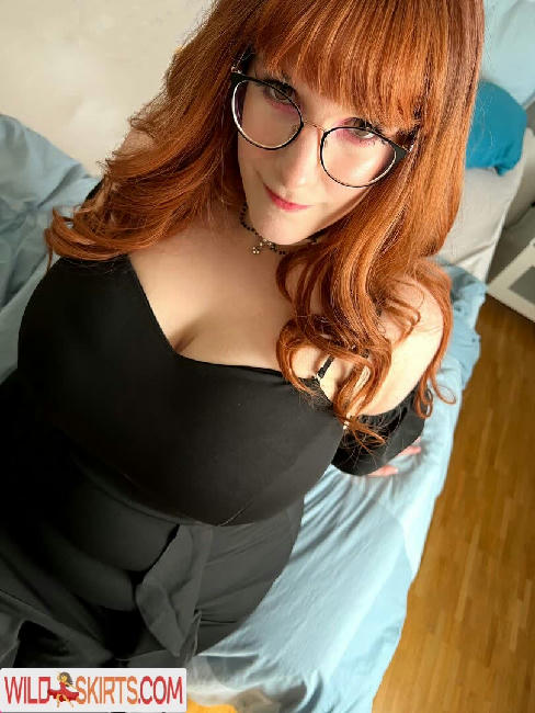 Nerdy Cinnamon / cinnamon.nerd / nerdy_cinnamon nude OnlyFans, Instagram leaked photo #5