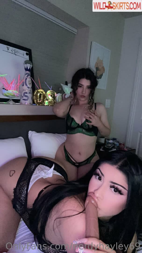 nerdyhayley69 / chaseelynnx / nerdyhayley69 nude OnlyFans, Instagram leaked photo #112