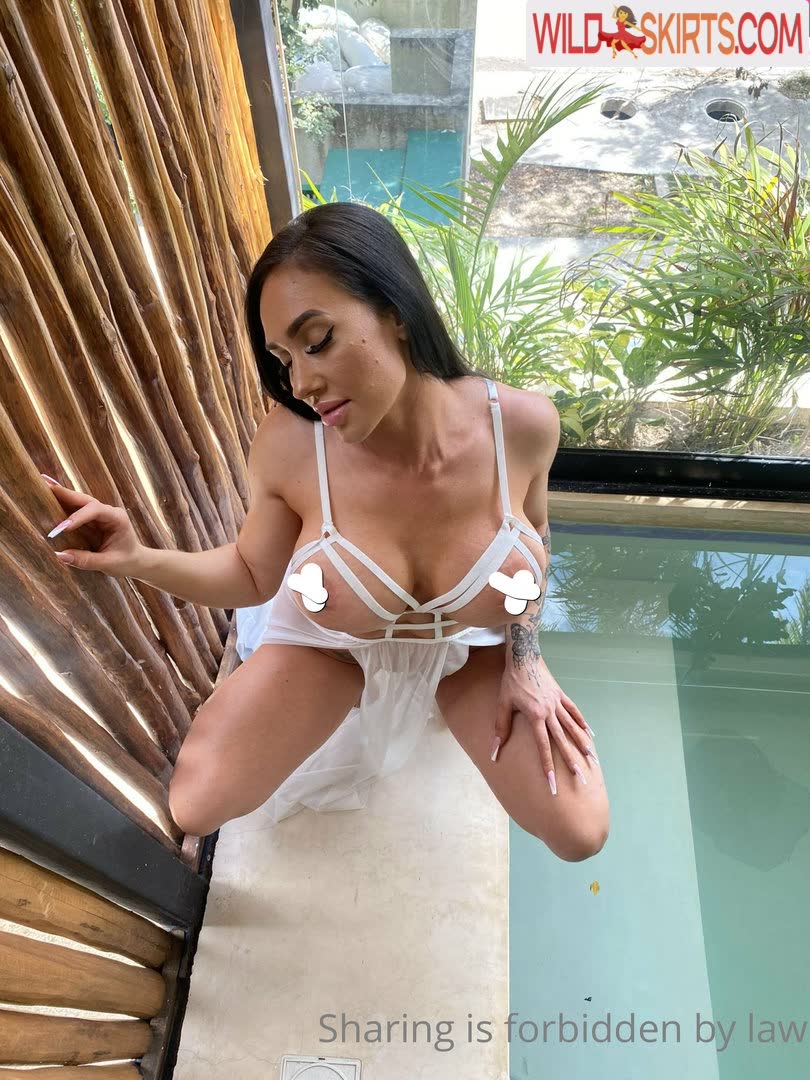 Nessa Marie / Princessnessaa / phoenixprincessnessaa nude OnlyFans, Instagram leaked photo #7