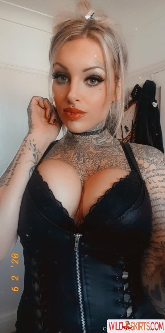 nevaeheaven / NevaehHeaven666 / nevaeheaven nude OnlyFans, Instagram leaked photo #12