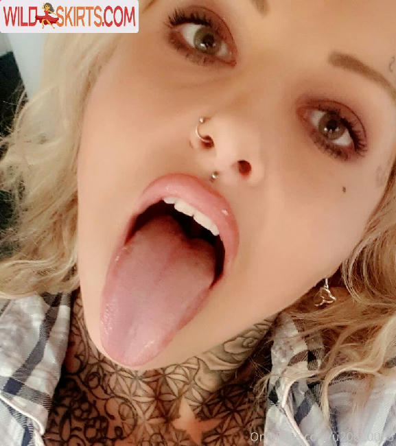 nevaeheaven / NevaehHeaven666 / nevaeheaven nude OnlyFans, Instagram leaked photo #6