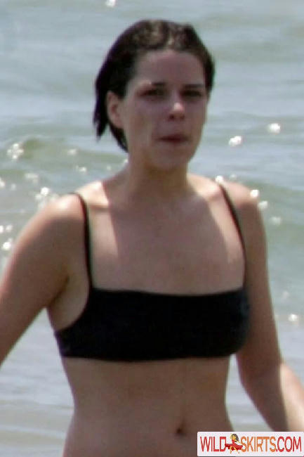 Neve Campbell / nevecampbell nude Instagram leaked photo #70