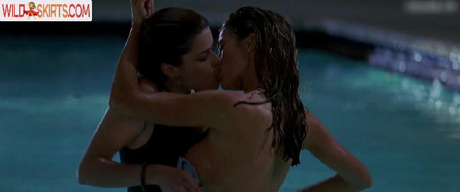 Neve Campbell / nevecampbell nude Instagram leaked photo #19