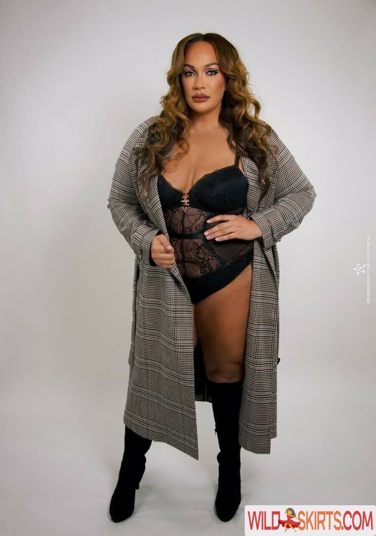 Nia Jax-Lina Fanene nude leaked photo #14