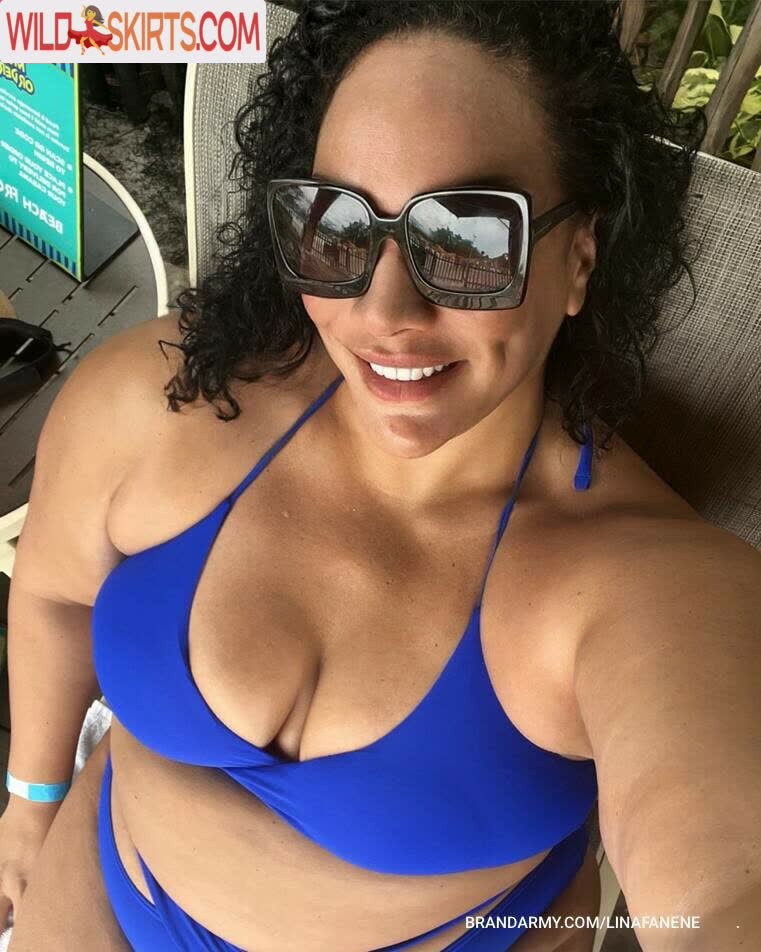 Nia Jax-Lina Fanene nude leaked photo #30