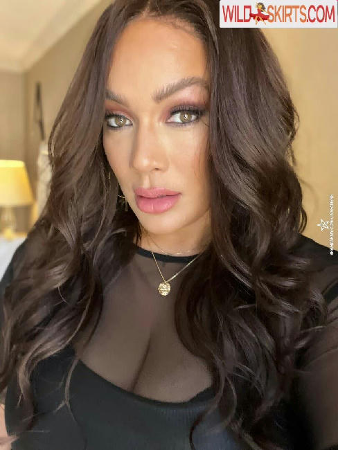 Nia Jax-Lina Fanene / LinaFanene nude Instagram leaked photo #18