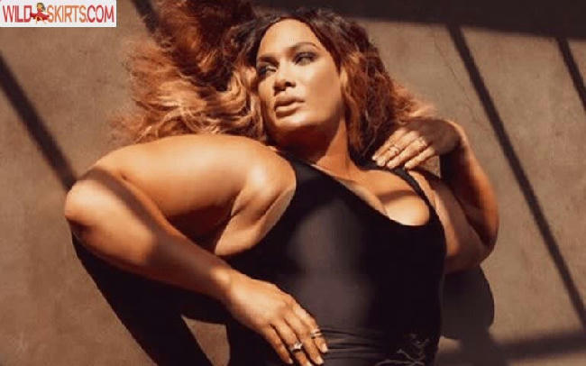 Nia Jax-Lina Fanene / LinaFanene nude Instagram leaked photo #8