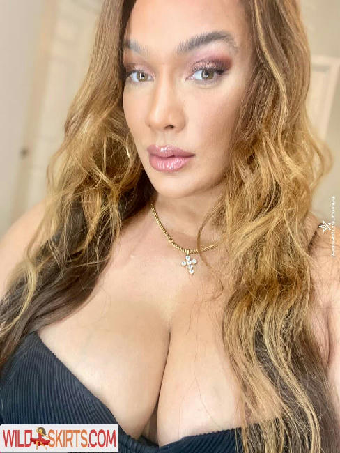 Nia Jax-Lina Fanene / LinaFanene nude Instagram leaked photo #39