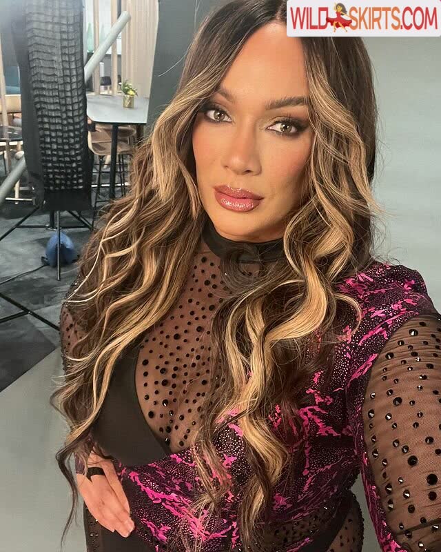 Nia Jax nude leaked photo #85