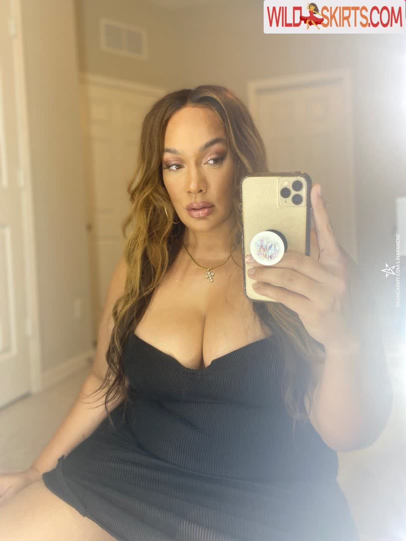 Nia Jax nude leaked photo #115