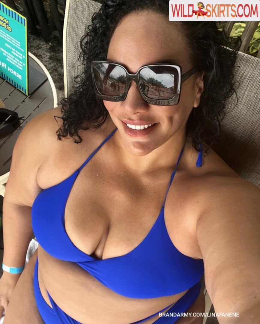 Nia Jax nude leaked photo #24