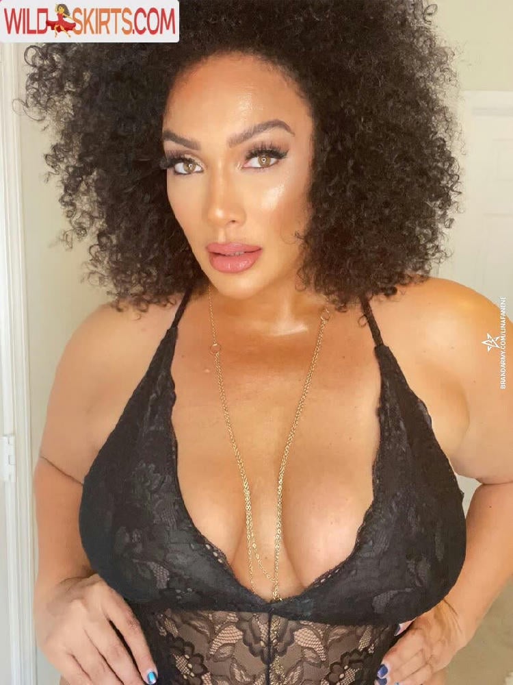 Nia Jax / Lina Fanene / niajaxwwe nude Instagram leaked photo #33