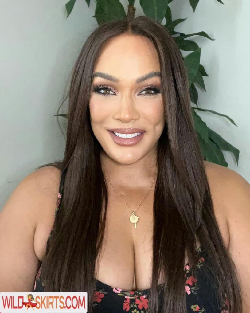 Nia Jax / Lina Fanene / niajaxwwe nude Instagram leaked photo #10