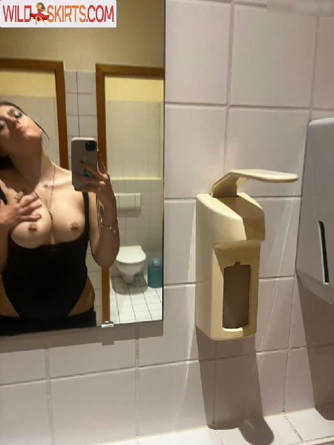 Niamausilol / niamausi / niamausilol / niamauslol nude OnlyFans, Instagram leaked photo #5