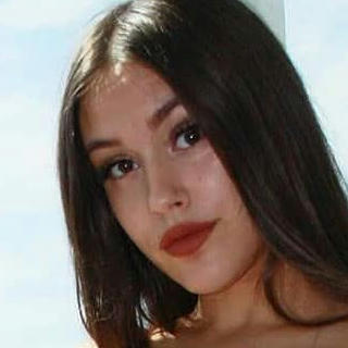 Nicole Lawson avatar
