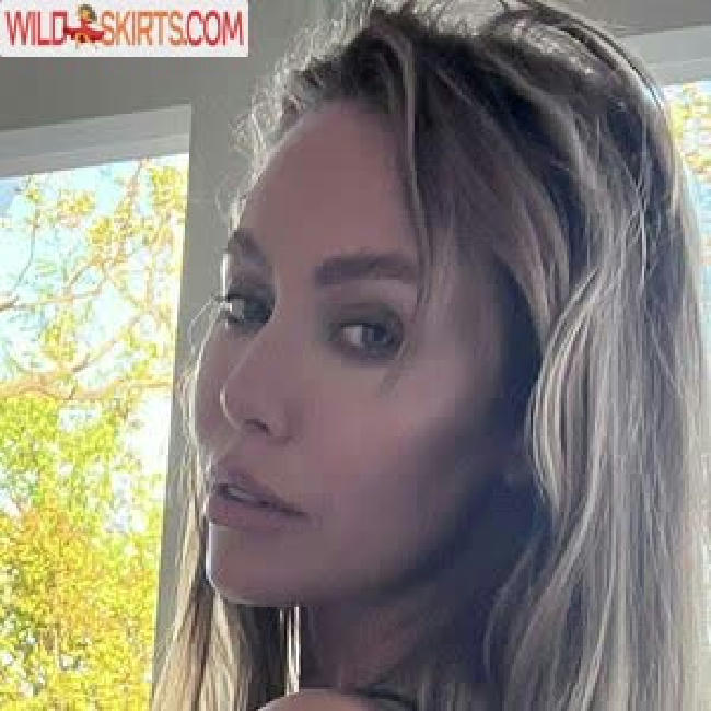 nicoleanistonxo / nicoleanistonxo / reel nude OnlyFans, Instagram leaked photo #10