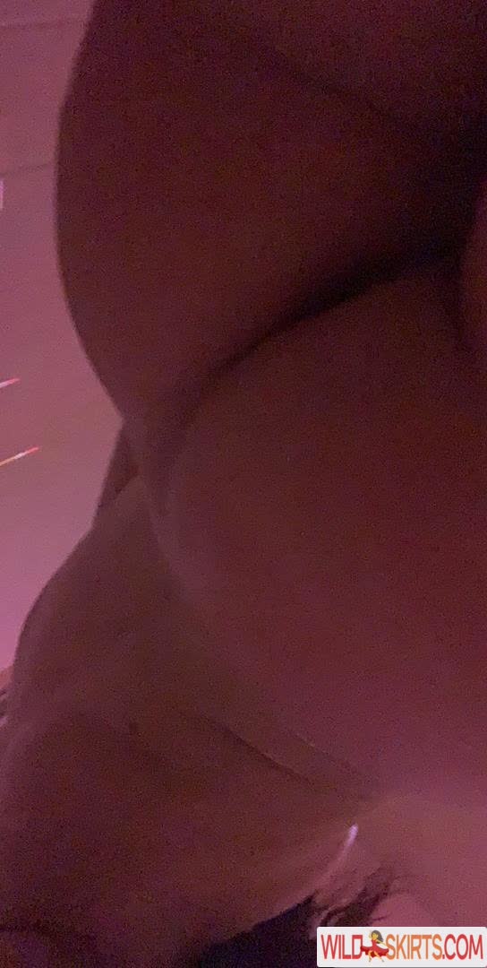 Nicolenazario1 nude leaked photo #51