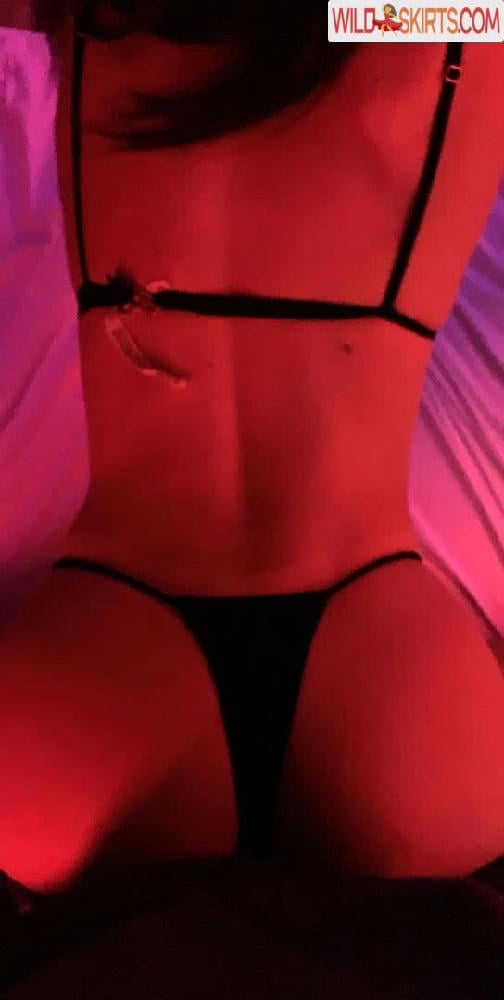 nicolenazario1 / chelynazario / nicolenazario1 nude OnlyFans, Instagram leaked photo #9