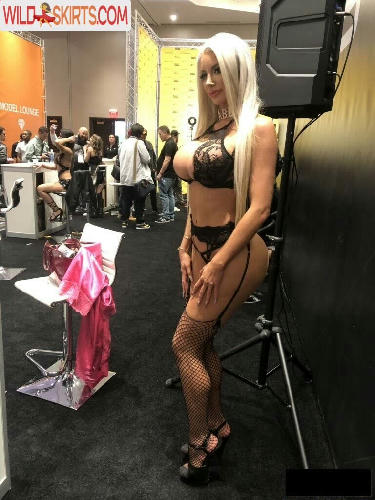 Nicolette Shea / Nicolette_Shea / nicolettesheasquad / nicoletti_shea nude OnlyFans, Instagram leaked photo #4