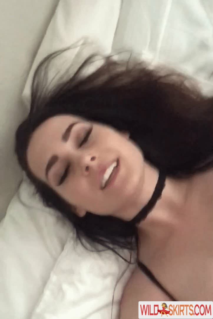 Niece Waidhofer nude leaked photo #516