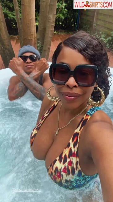 Niecy Nash / niecynash1 nude Instagram leaked photo #25