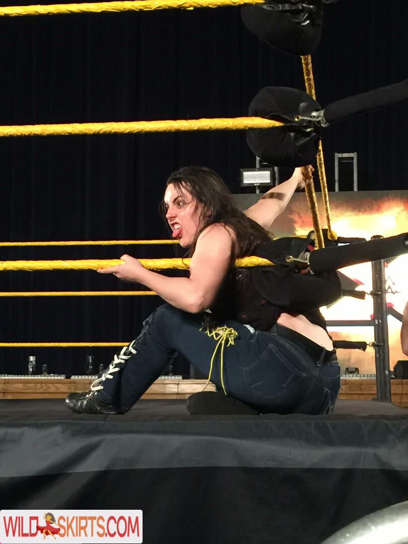 Nikki Cross nude leaked photo #55